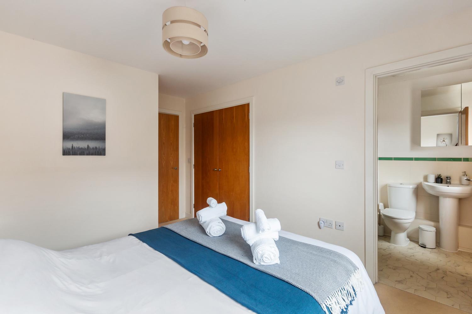 Sleeps9 Parking&Garage 17 Mins To Gatwick, 30 To London Villa Merstham Exterior photo